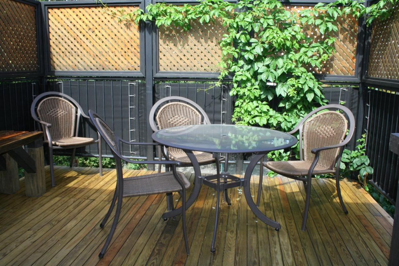 A La Carte Bed & Breakfast Montréal Extérieur photo