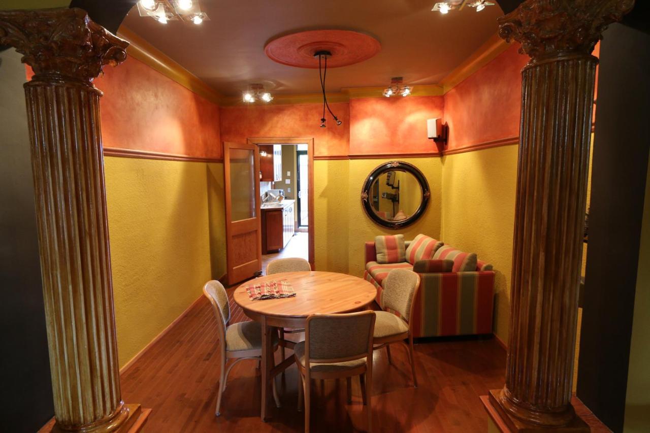 A La Carte Bed & Breakfast Montréal Extérieur photo